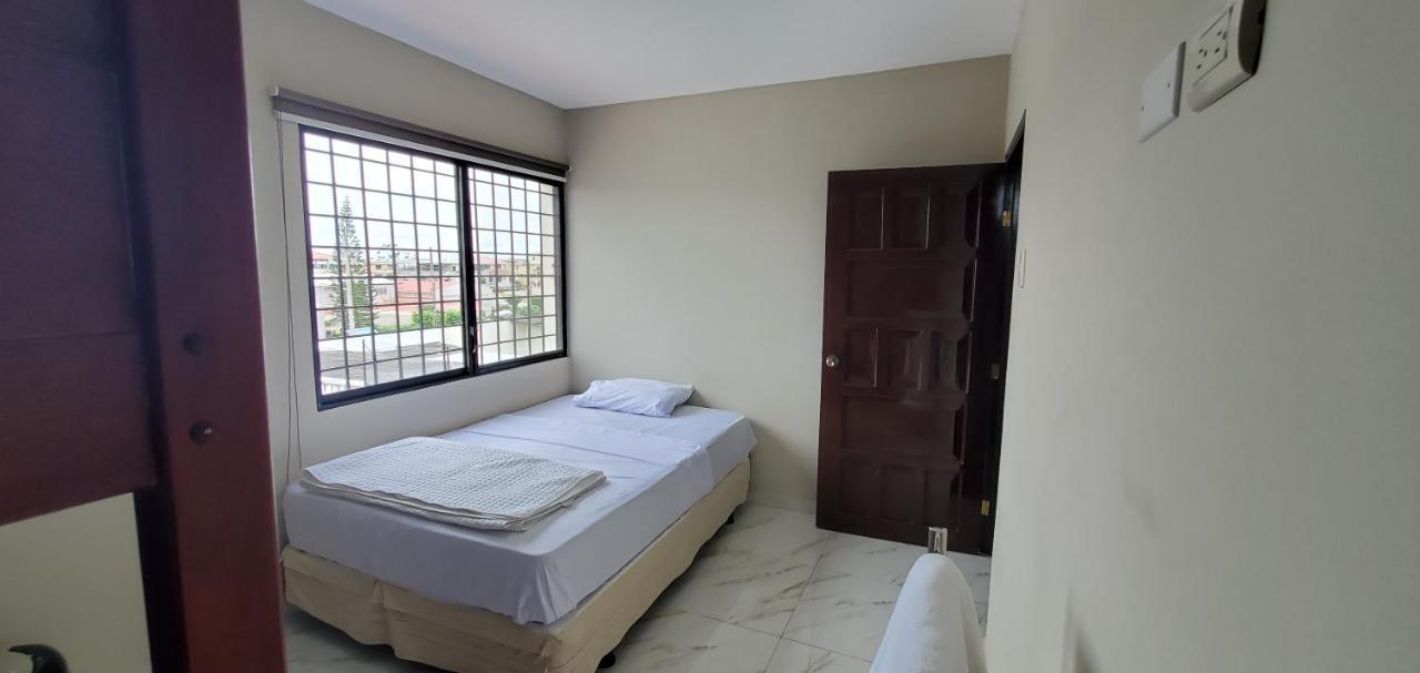 Ncg Suite Comegua Guayaquil Exterior photo